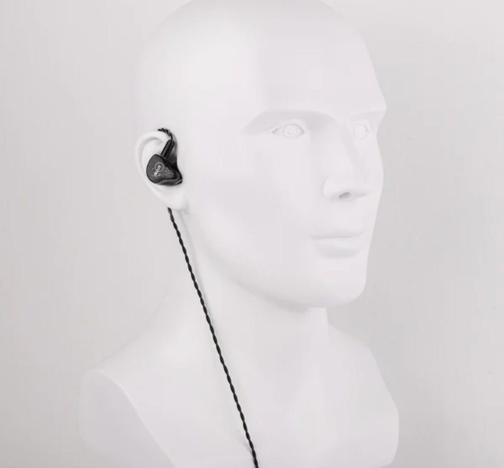 ZiiGaat Lush Studio 1DD+4BA Hybrid IEM