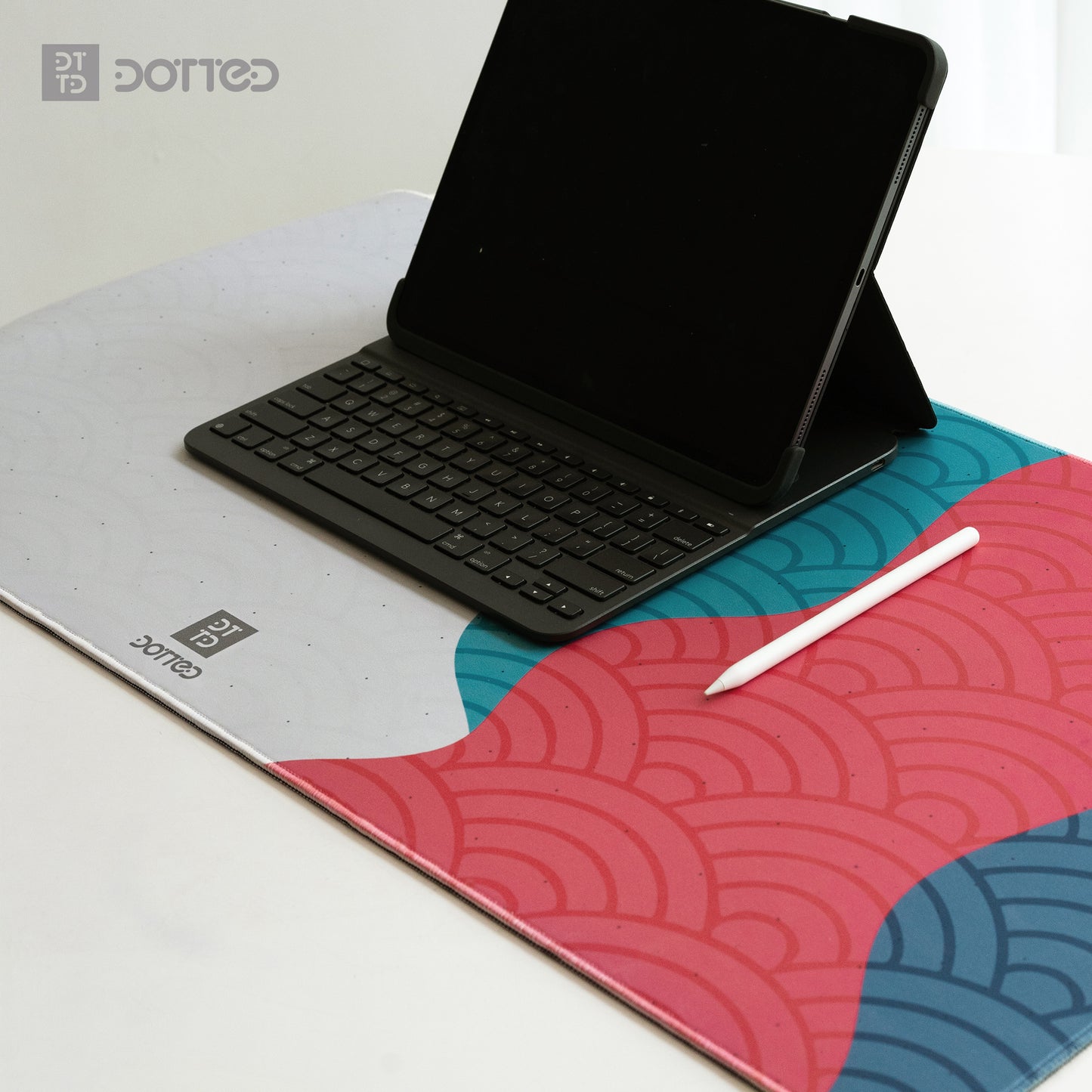 Dotted Japanese Deskpad
