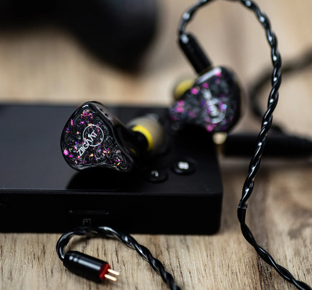 ZiiGaat x Fresh Reviews Arete 1DD + 4BA In-Ear Monitors