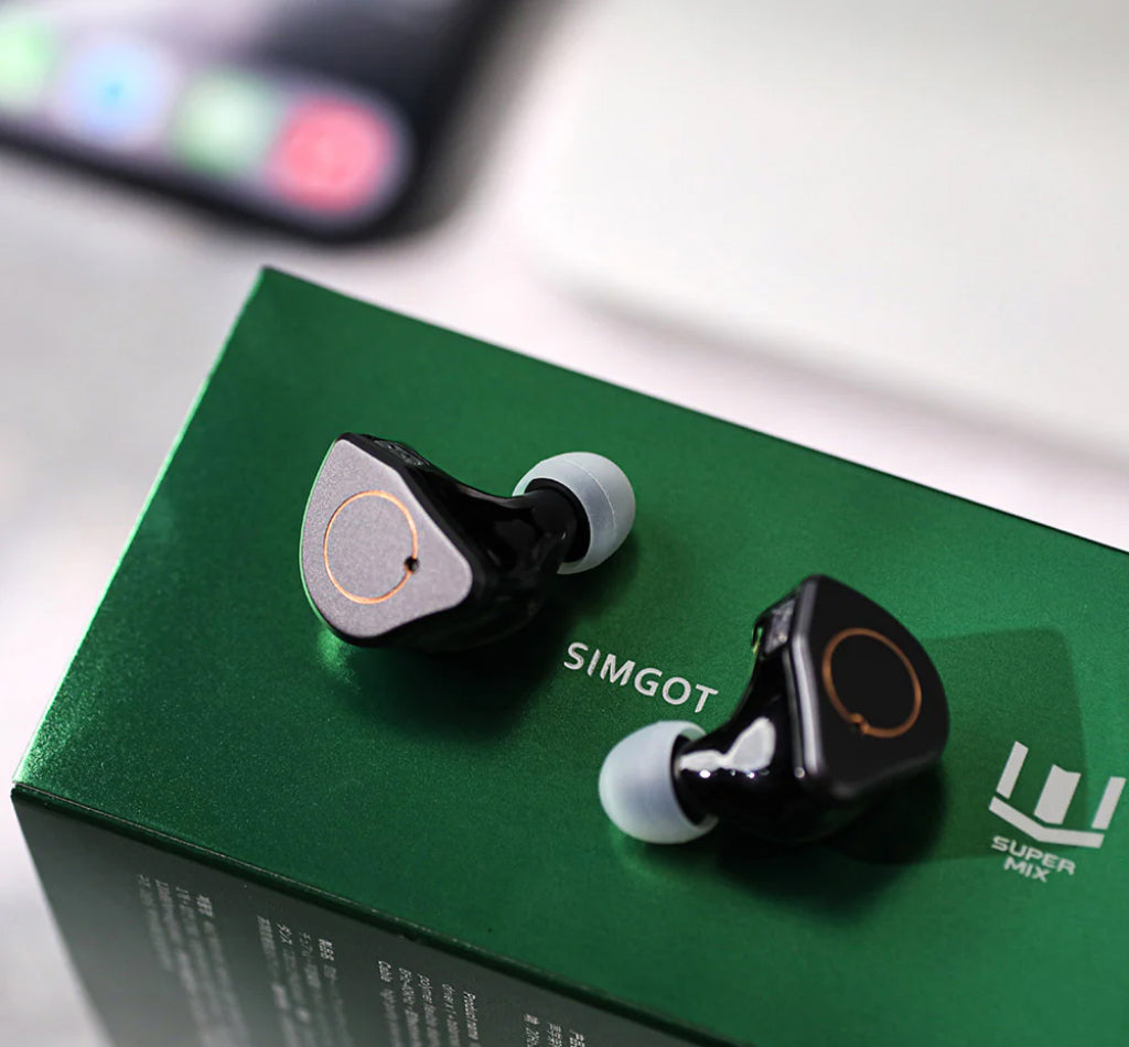 Simgot SuperMix 4 1 DD+1 BA+1 Planar +1 PZT Hybrid Drivers Earphones