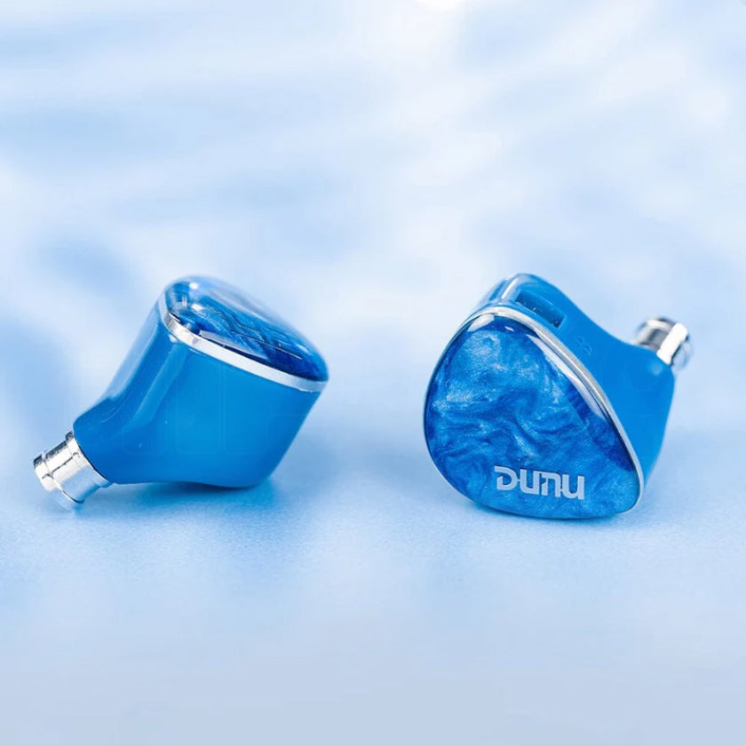 Dunu DN142 1DD + 4BA + 2 Planar Tribrid Drivers IEMs