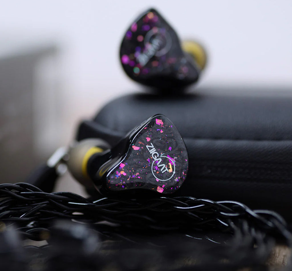 ZiiGaat x Fresh Reviews Arete 1DD + 4BA In-Ear Monitors
