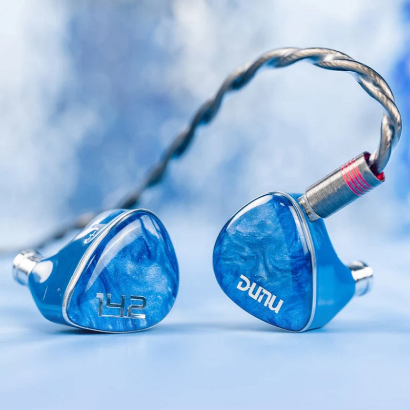 Dunu DN142 1DD + 4BA + 2 Planar Tribrid Drivers IEMs
