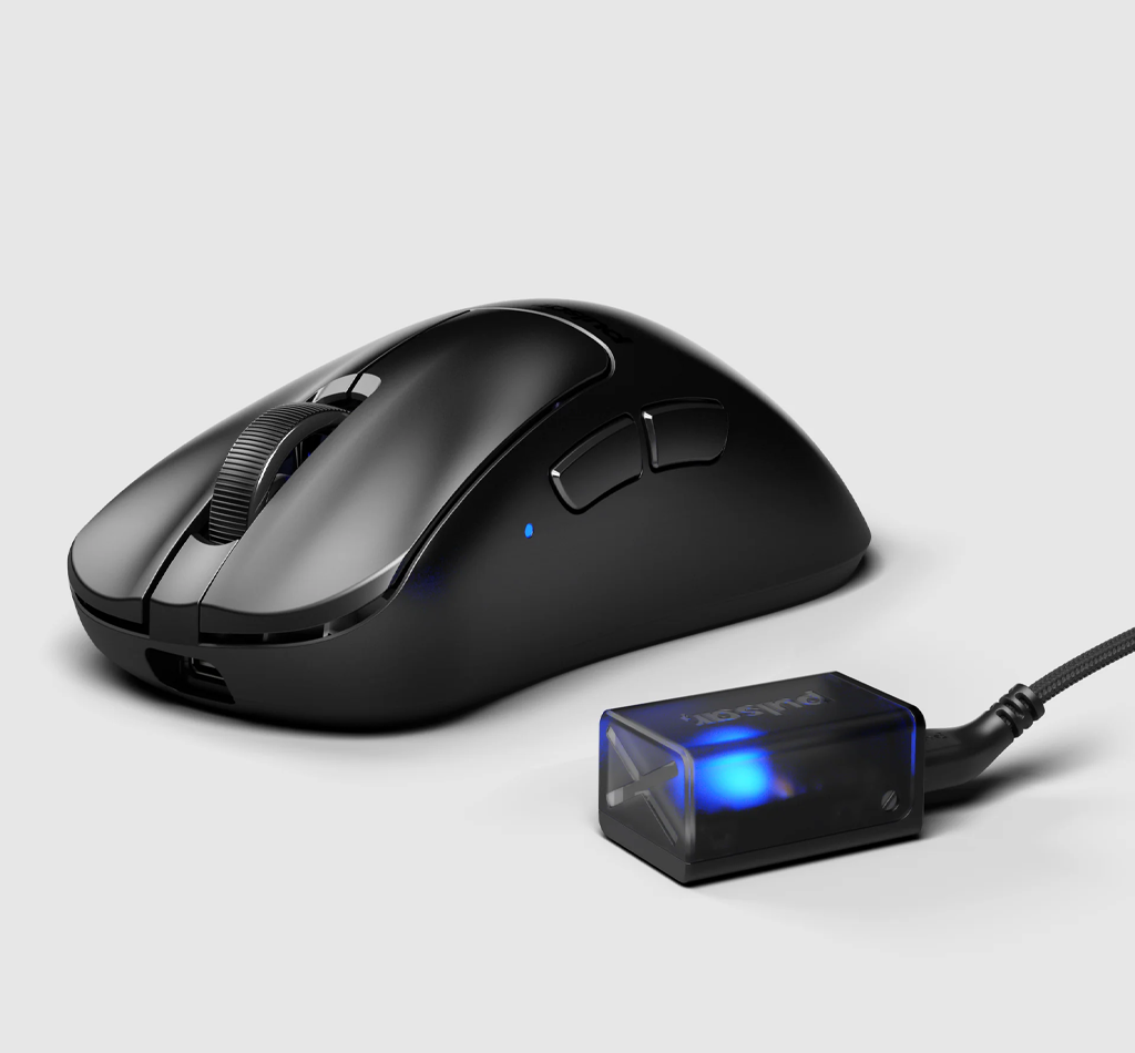 Pulsar Xlite V3 Medium Wireless Gaming Mouse